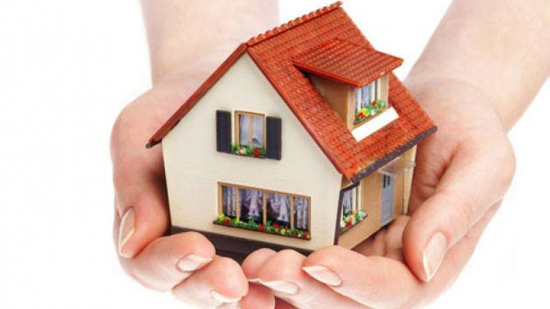 Read more about the article How to buy a house when there’s a shortage of houses?